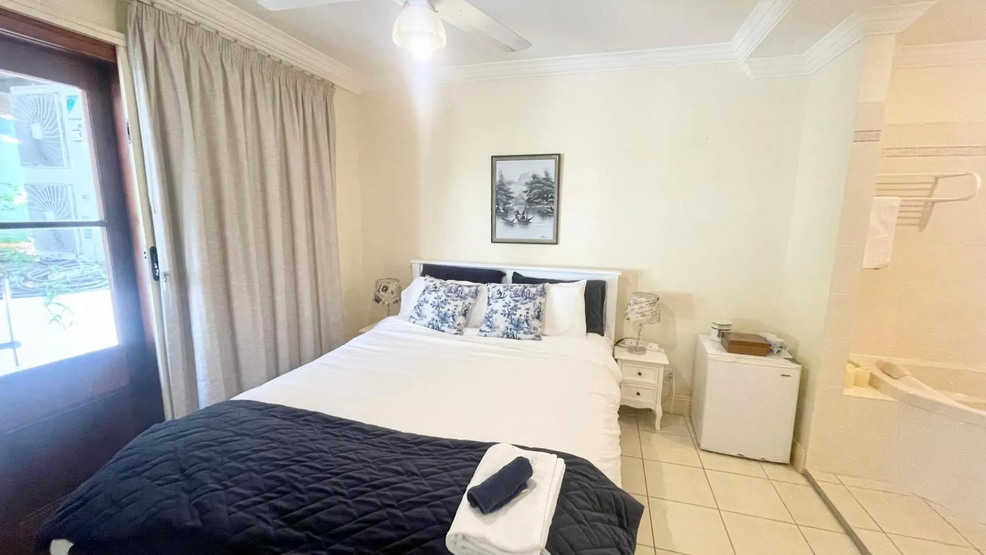 Kent Street Retreat Hotel Brisbane